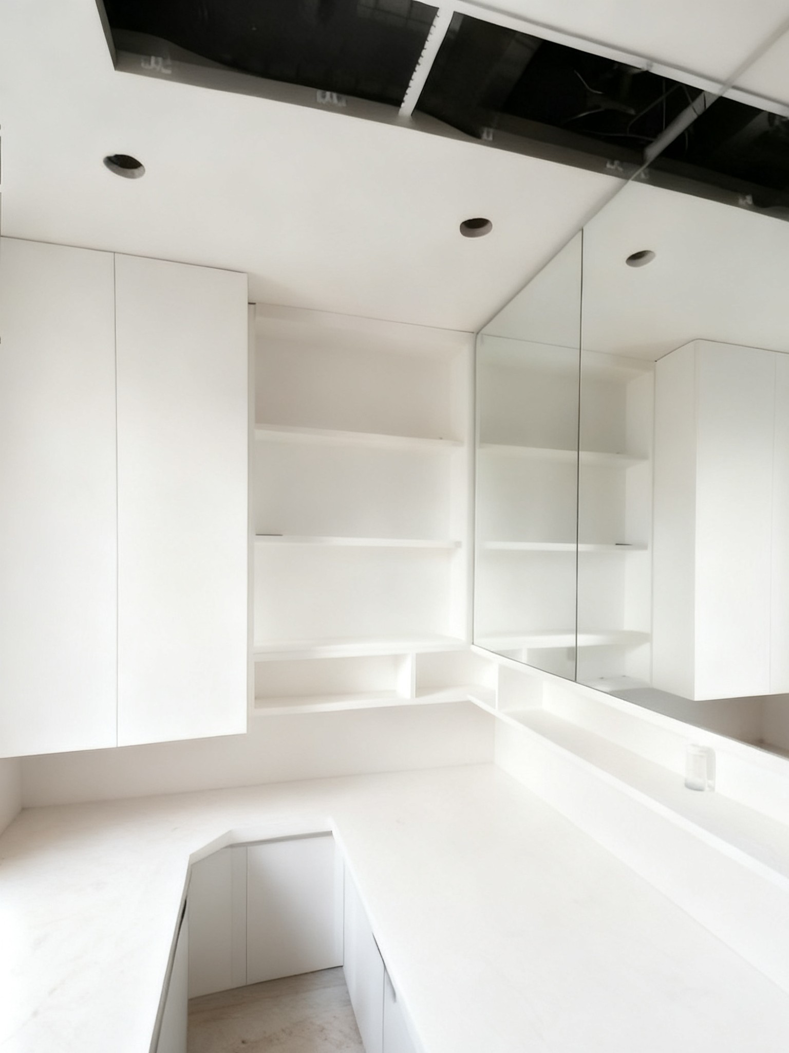 Master bedroom: mirror cabinet and built-in cabinet