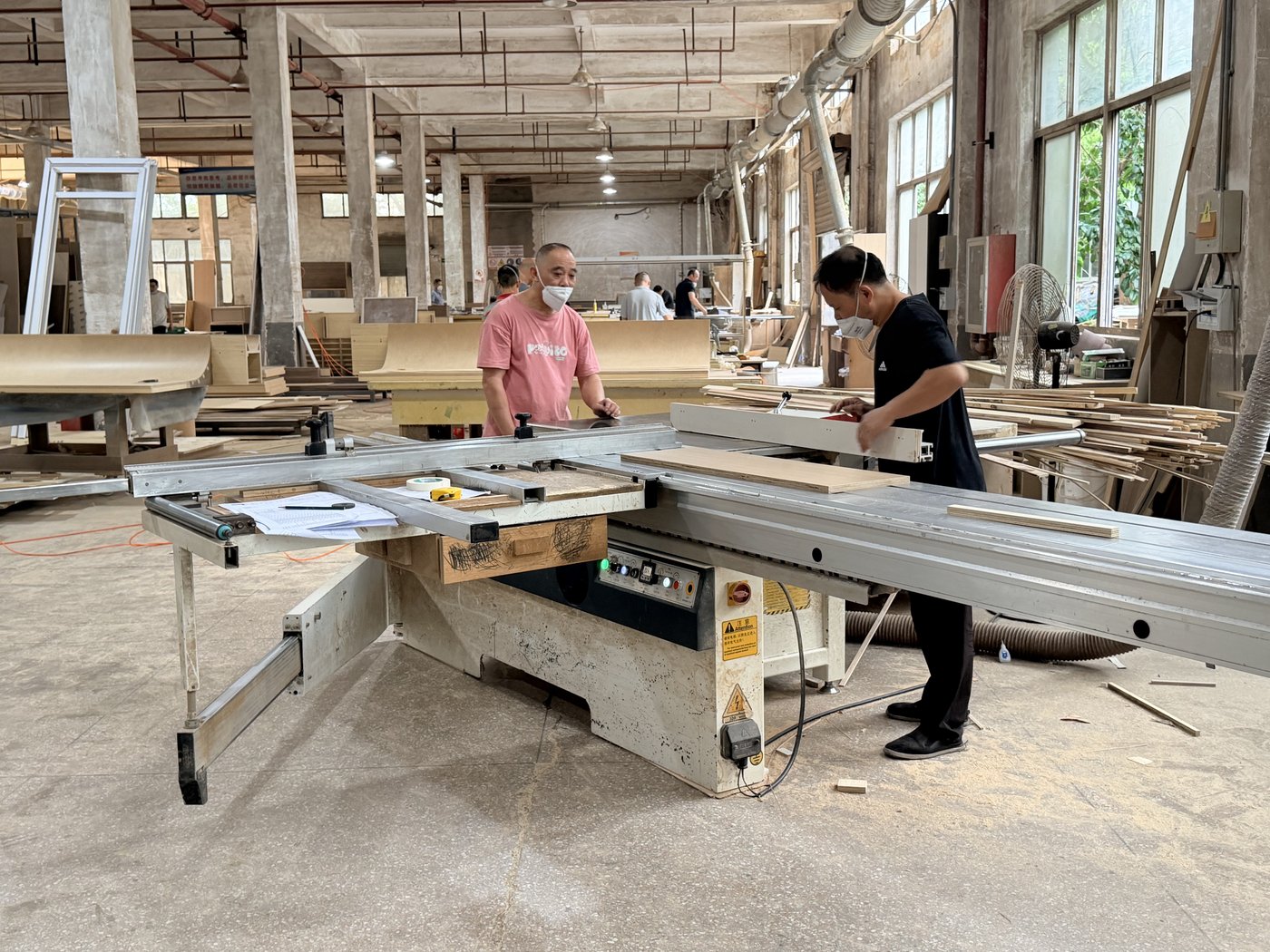 Panel saw station