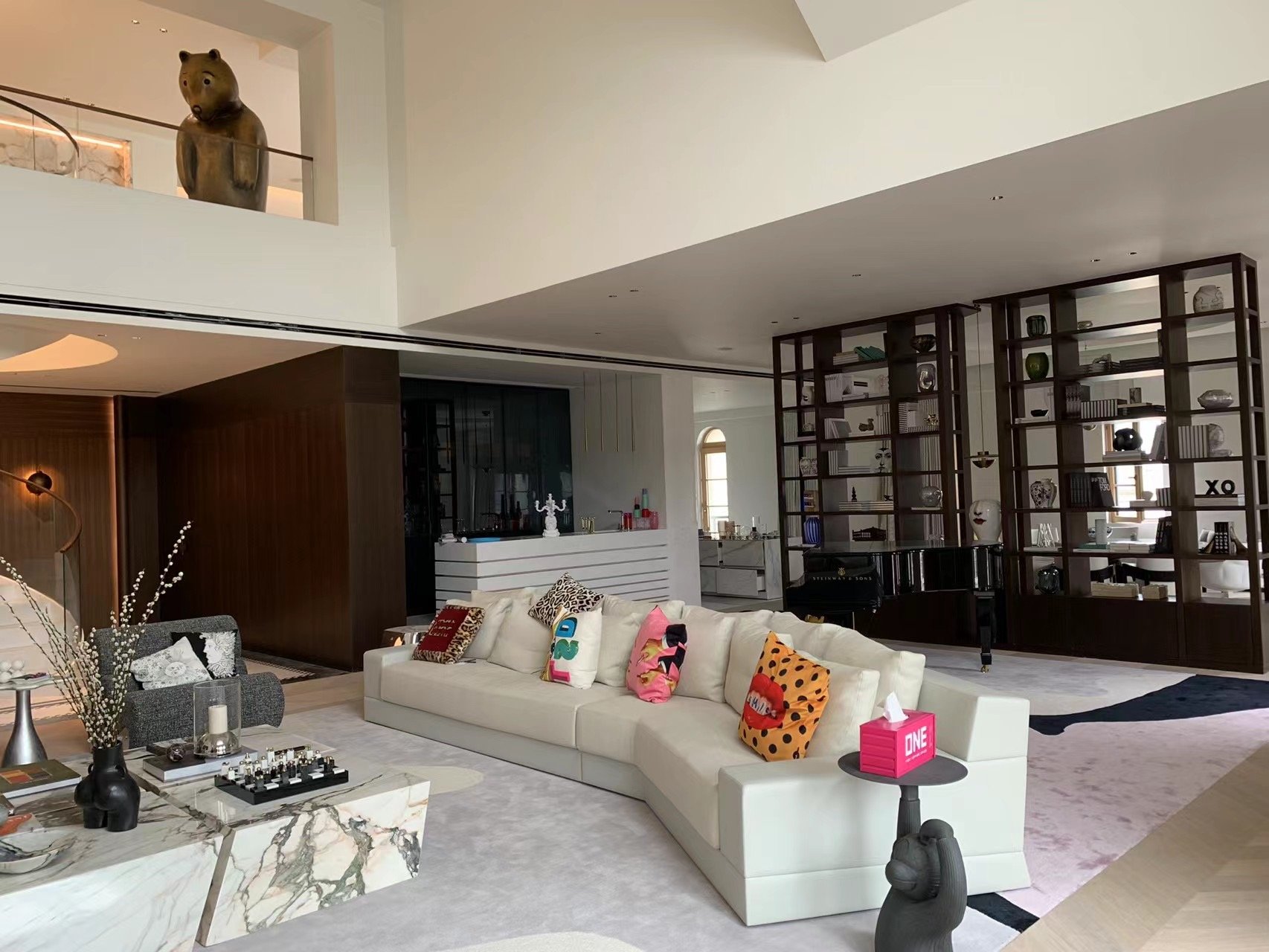 Living room, custom sofa and coffee table